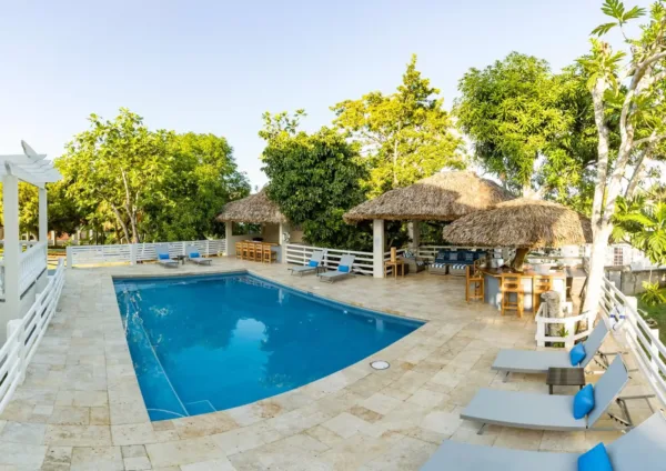 Private Transfer From Sangster International Airport To All Resorts, Villas, AirBnbs In Lucea