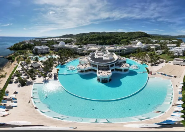 Private Transfer From Sangster International Airport To All Resorts, Villas, AirBnbs In Lucea
